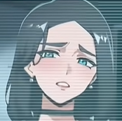她不该在这里